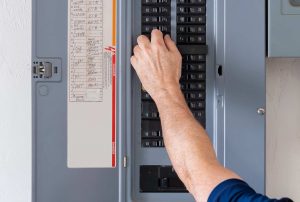 quand remplacer panneau electrique